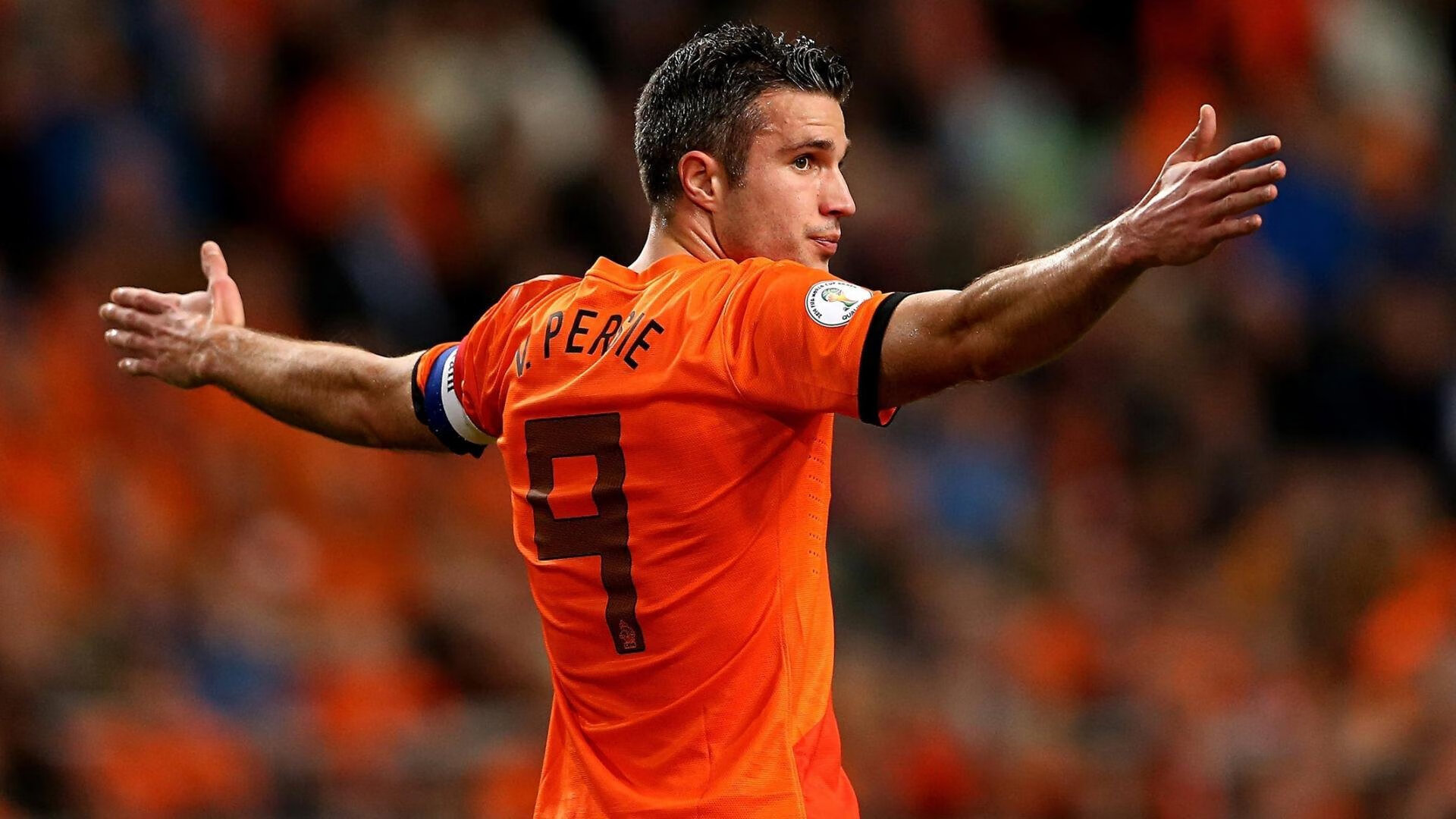 英超焦点战：利物浦剑指冠军，切尔西求变止颓